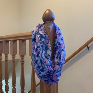 Floral print infinity scarf